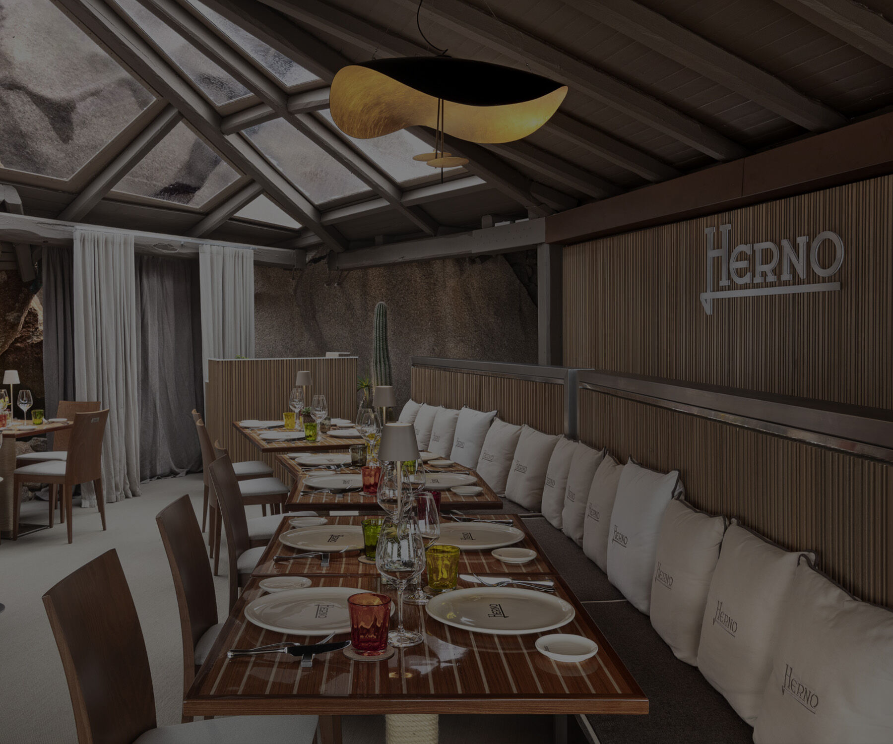 Official Herno® Boutique: Clothing for Women, Men & Kids