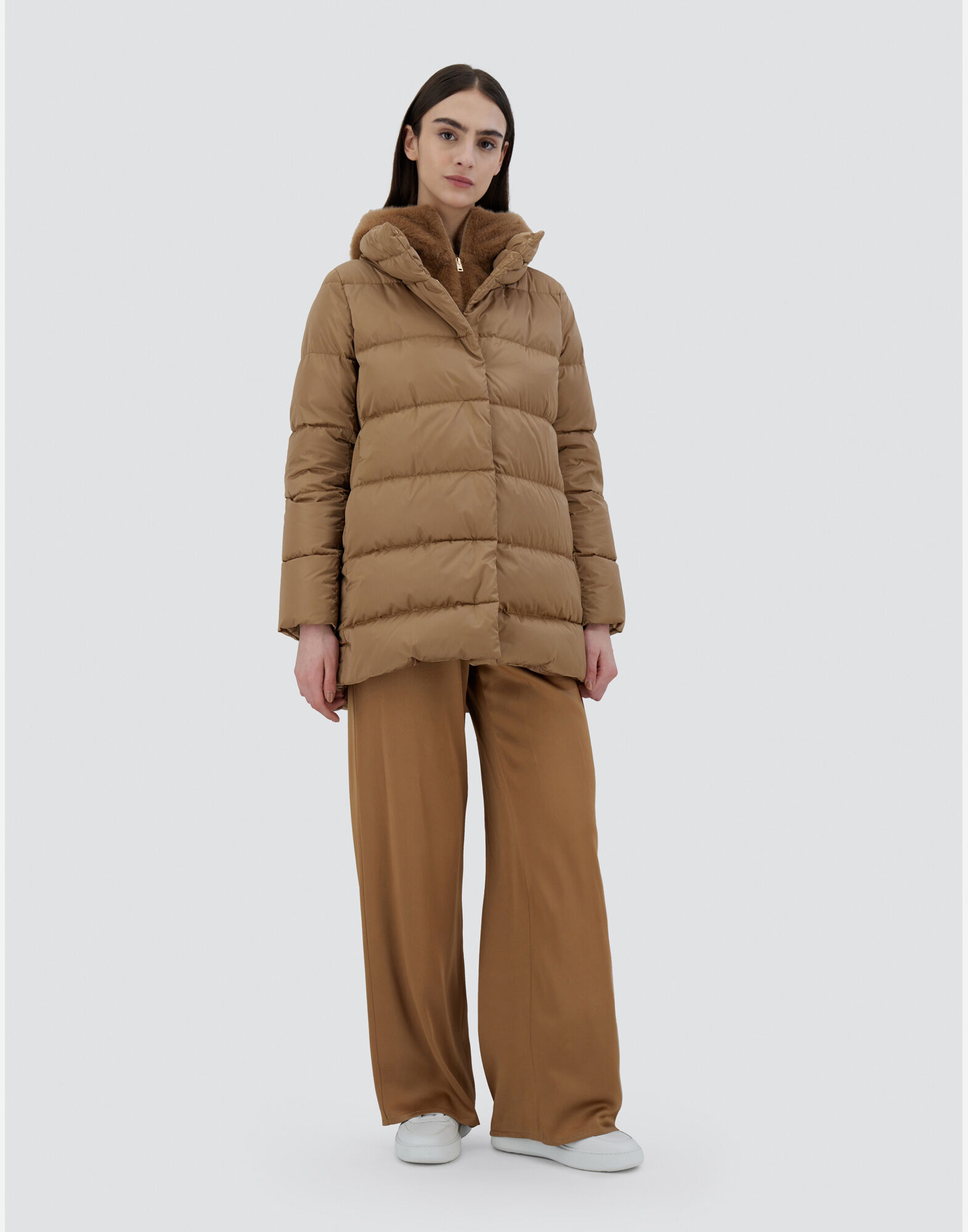 レディース ラゾ＆ニュー・レディ・フェイクファー Aシェイプ コート キャメル | Herno® (ヘルノ)