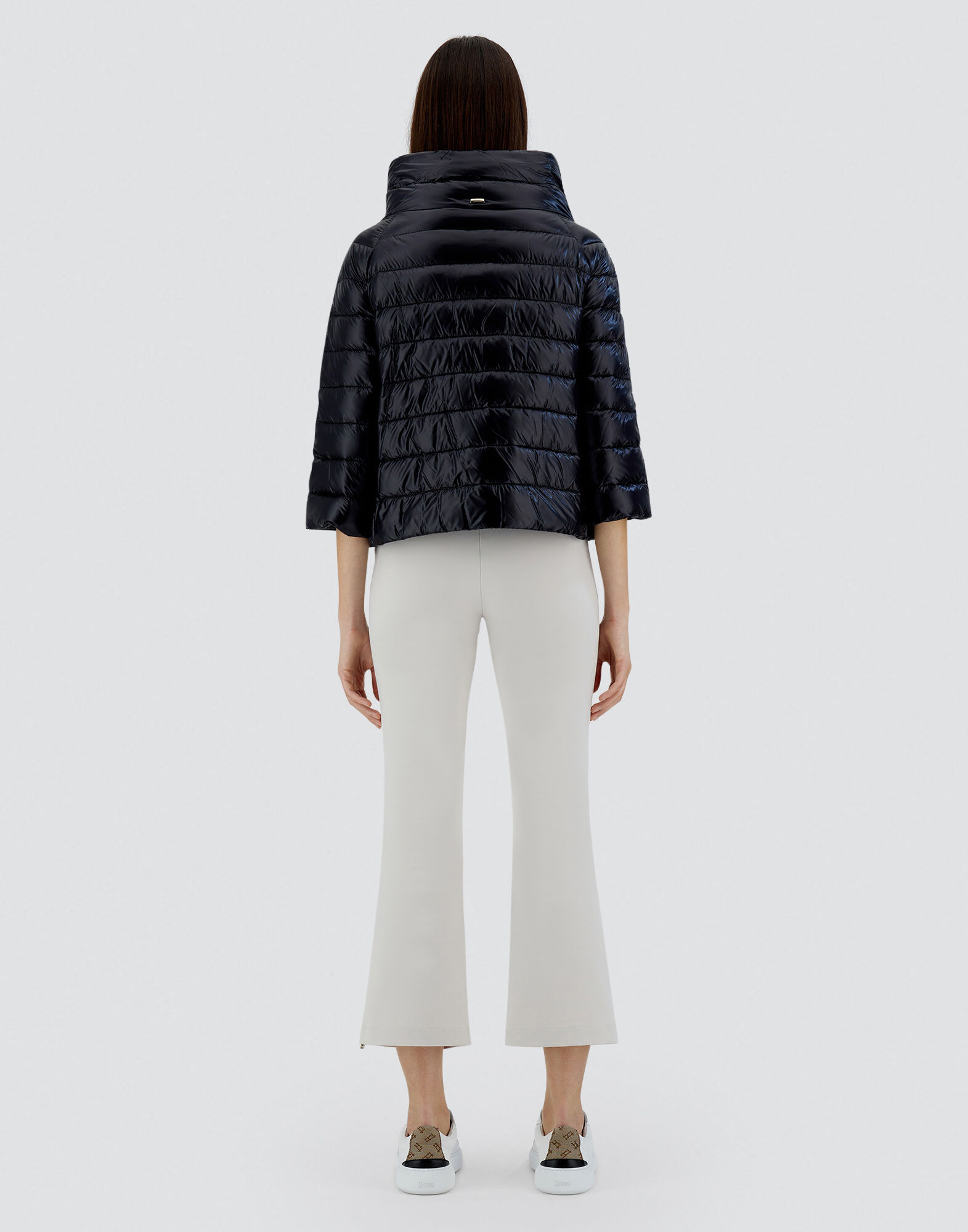 ヘルノ HERNO ダウンジャケット 44 Iconico イコニコ 楽天市場】HERNO ICONICO ヘルノ イコニコ ダウンコート DORA