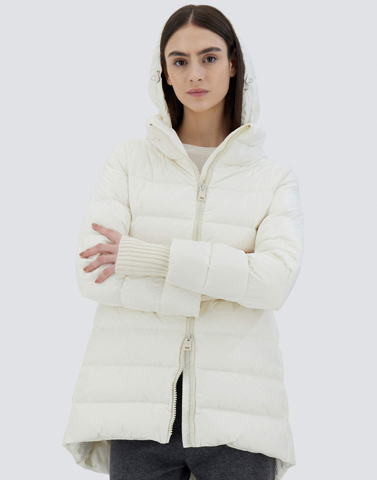 関税負担なし！Herno ナイロンシャモニー Aシェイプコート レディース ナイロンシャモニー Aシェイプ コート グレージュ