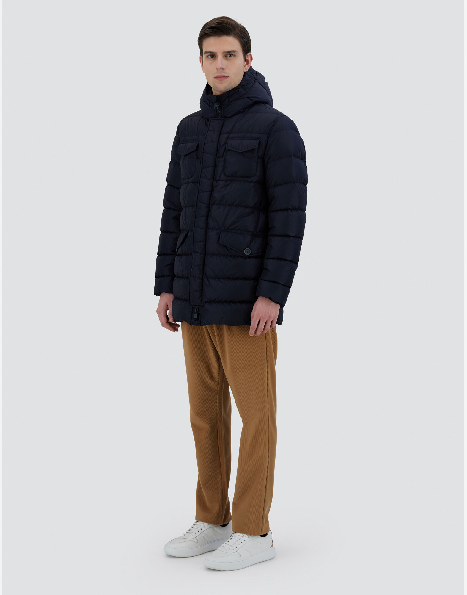 メンズ PARKA IN NYLONÂ CHAMONIX ネイビーブルー | Herno® (ヘルノ)