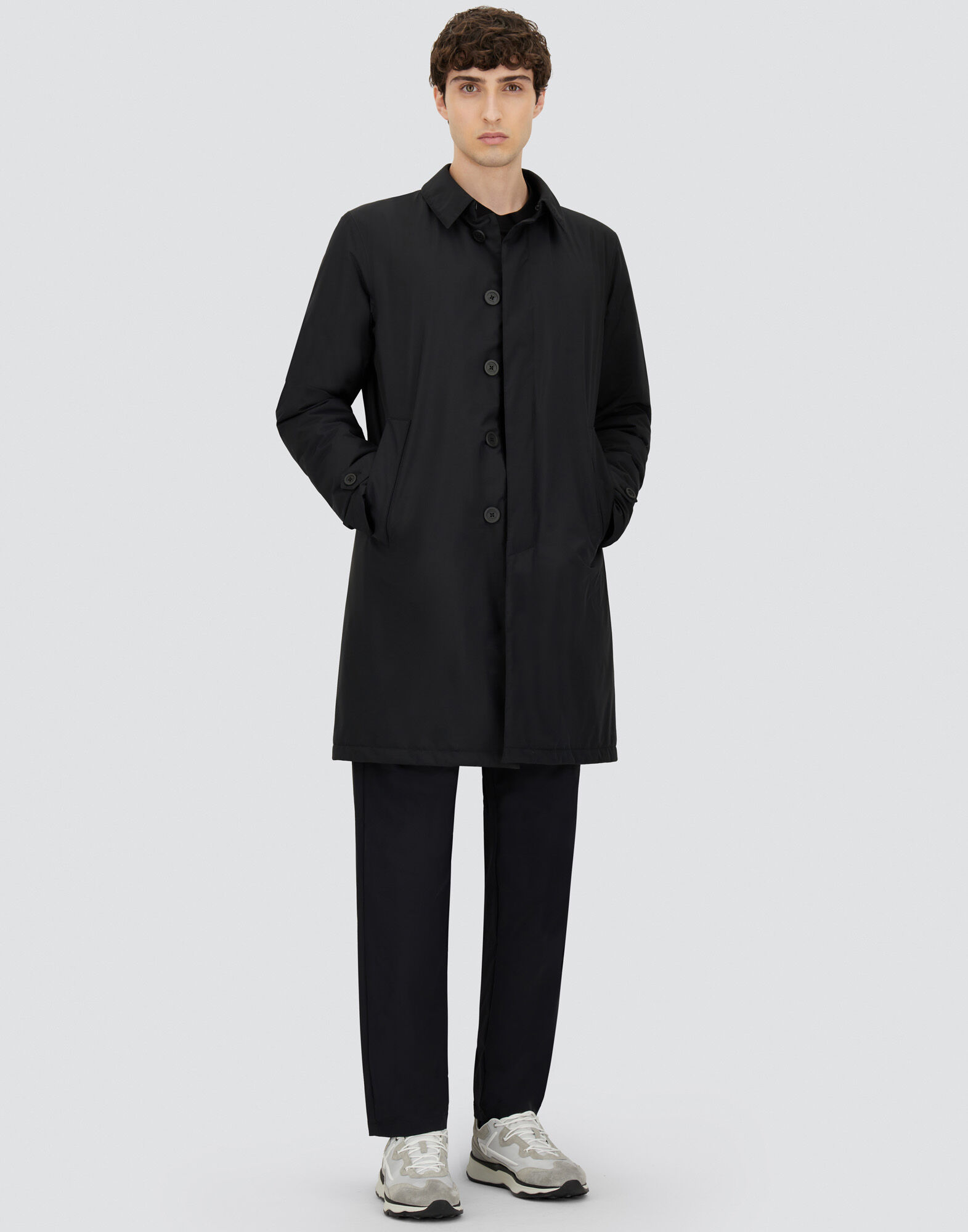 メンズ 2レイヤーウィンドストッパー レインコート ブラック | Herno