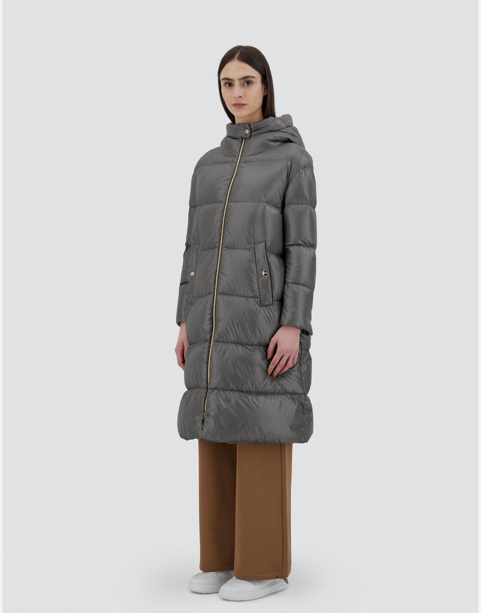 美品　HERNO レディースコート レディース ナイロンシャモニー Aシェイプ コート グレージュ