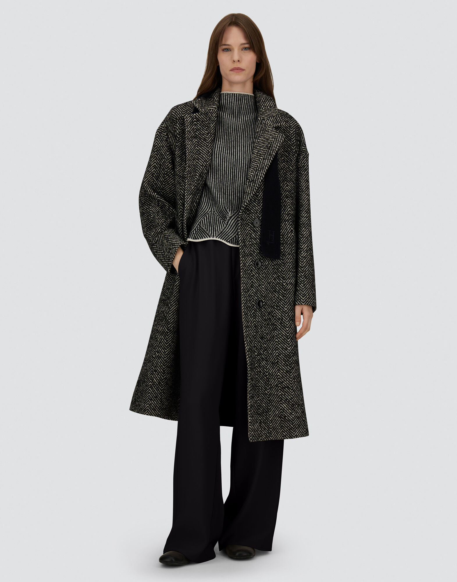 レディース ヘリンボーンリサイクルウール コート ブラック/ホワイト