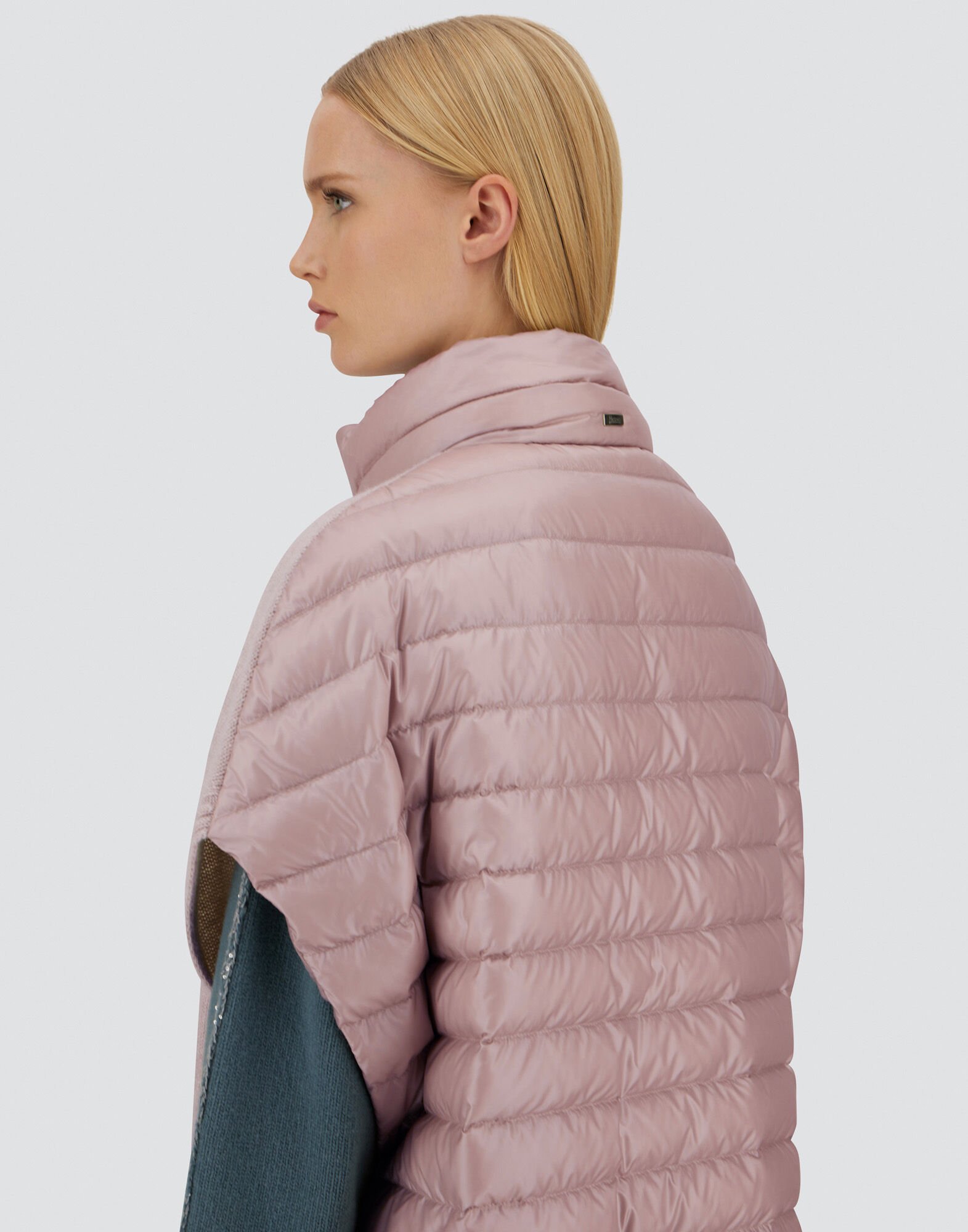 レディース リゾート ニット&ナイロンウルトラライト ベスト ライト