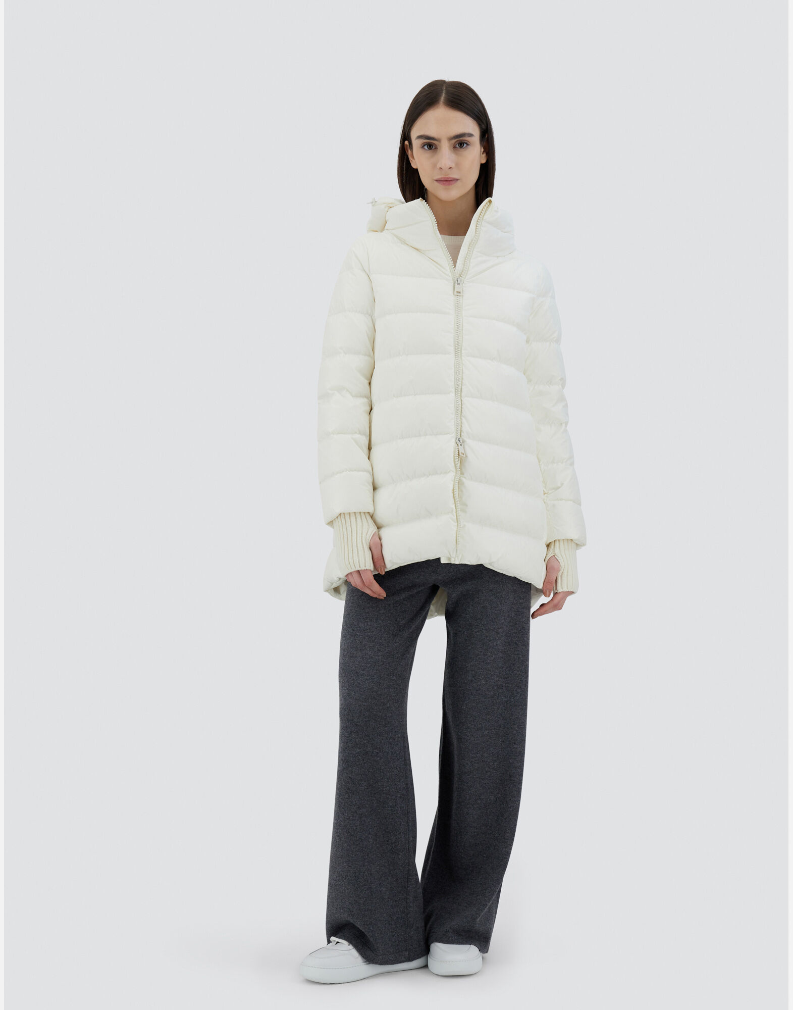 レディース PIUMINO NYLON CHAMONIX HD ホワイト | Herno® (ヘルノ)