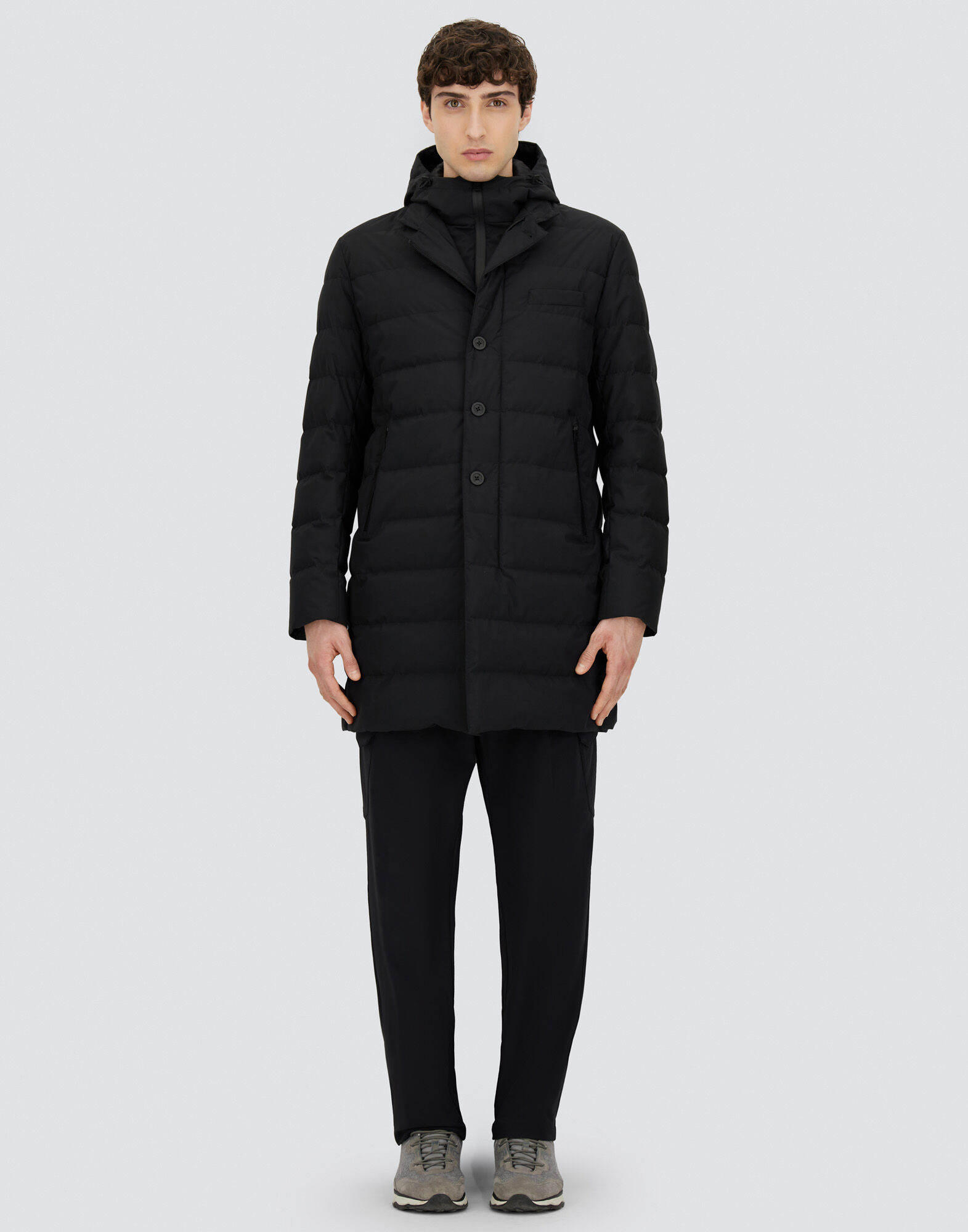 メンズ 2レイヤーウィンドストッパー コート ブラック | Herno® (ヘルノ)