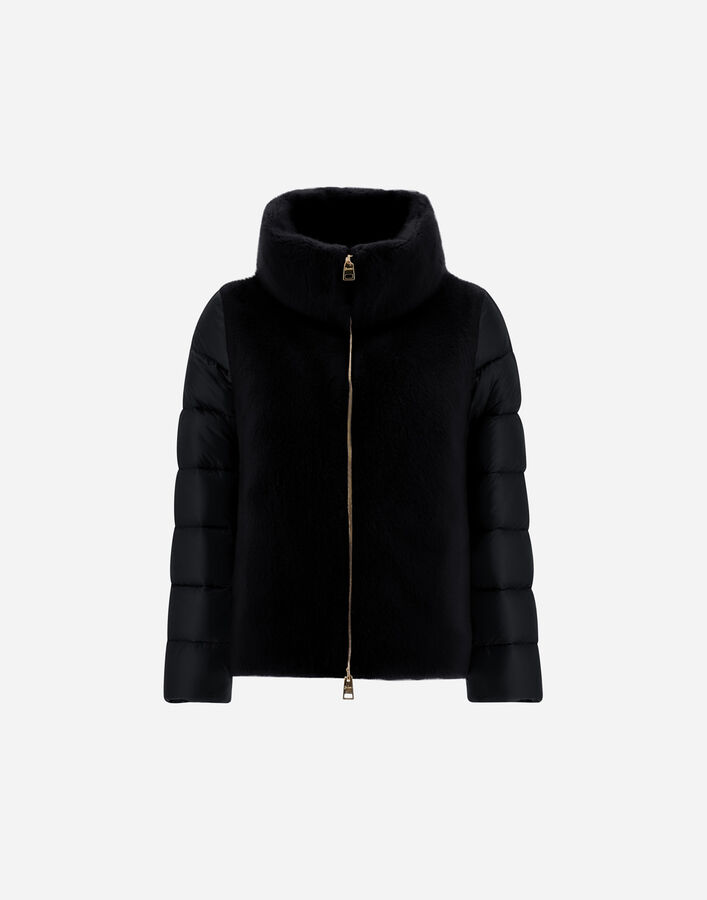 Herno CAPE IN NYLON ULTRALIGHT AND LADY ALTERNATIVE FUR Black PI002017D12017Z9300