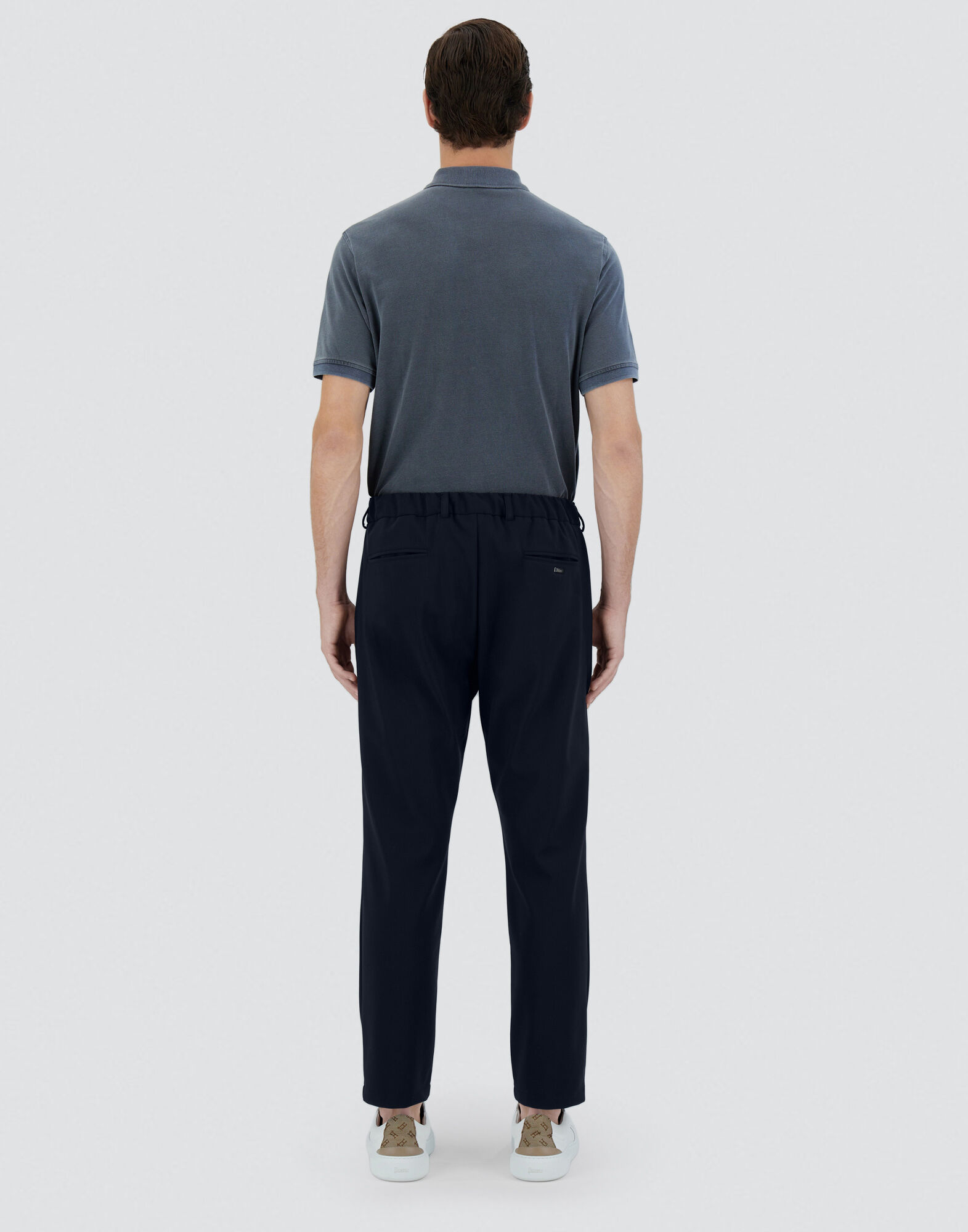 メンズ ライト スキューバ パンツ ネイビーブルー | Herno® (ヘルノ)