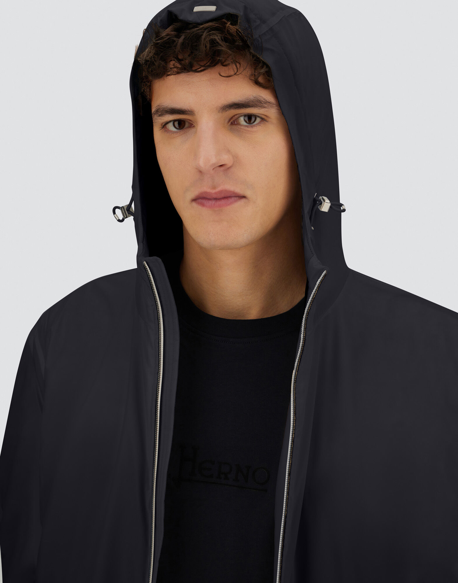 HERNO リゾート トラベル ナイロン ポネンテ ジャケット メンズ リゾート トラベル ナイロン ポネンテ ジャケット ダーク