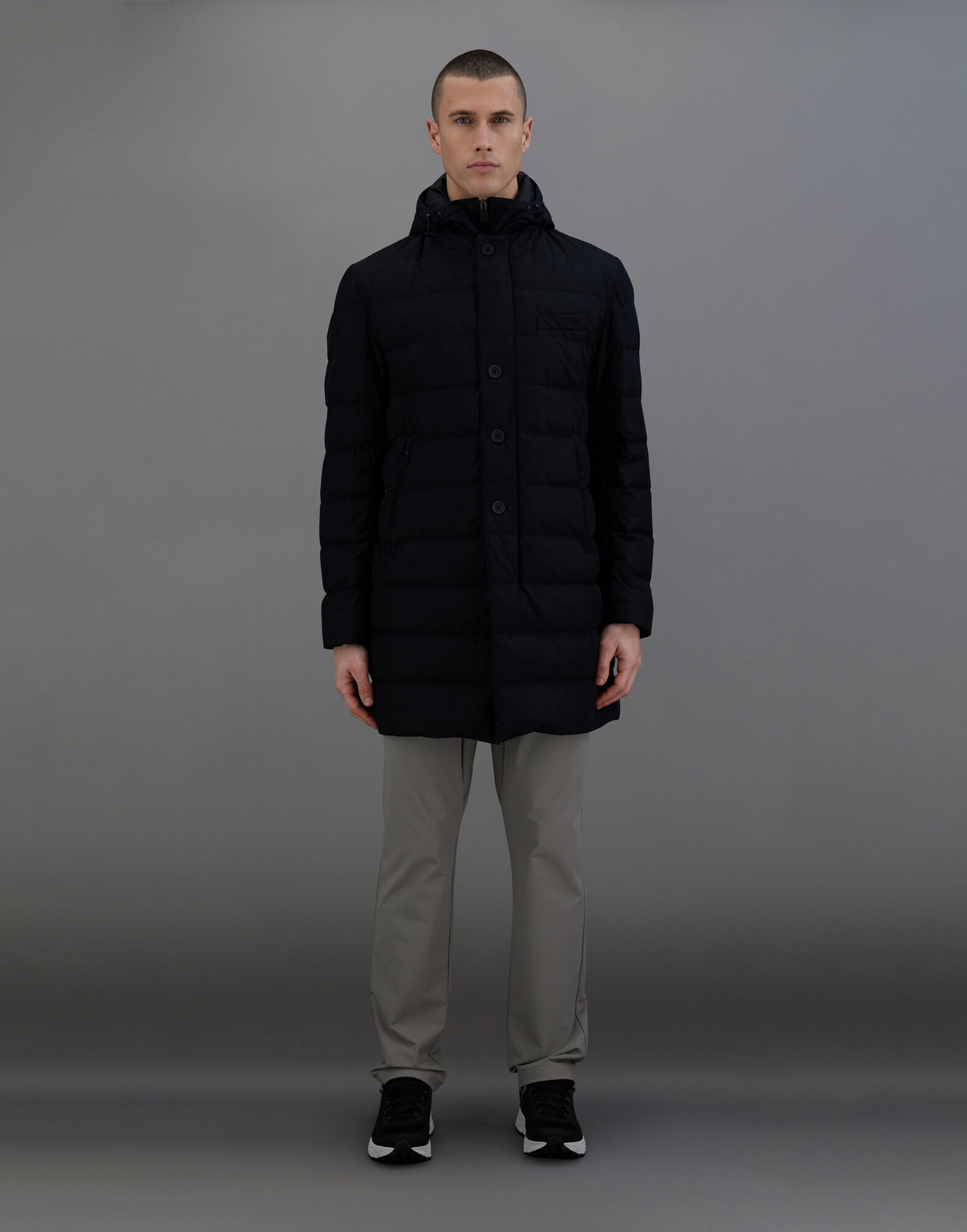 LAMINAR COAT IN GORE-TEX INFINIUM WINDSTOPPER in Black for
