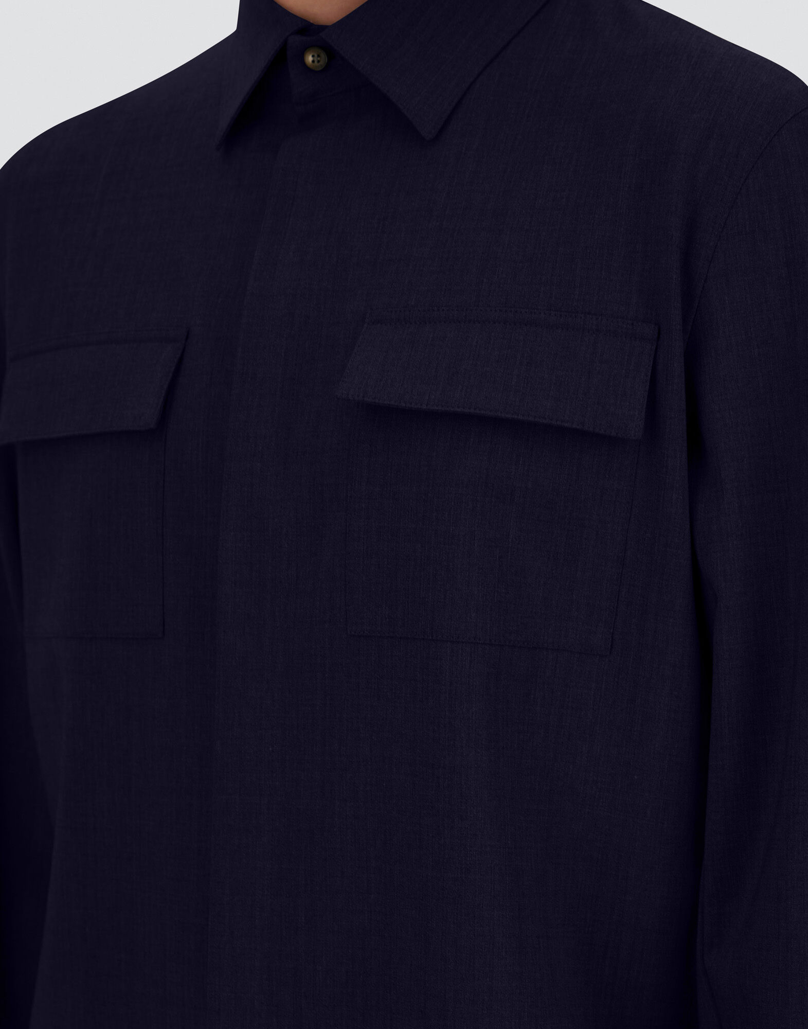 メンズ ビストレッチウール シャツ ネイビーブルー | Herno® (ヘルノ)