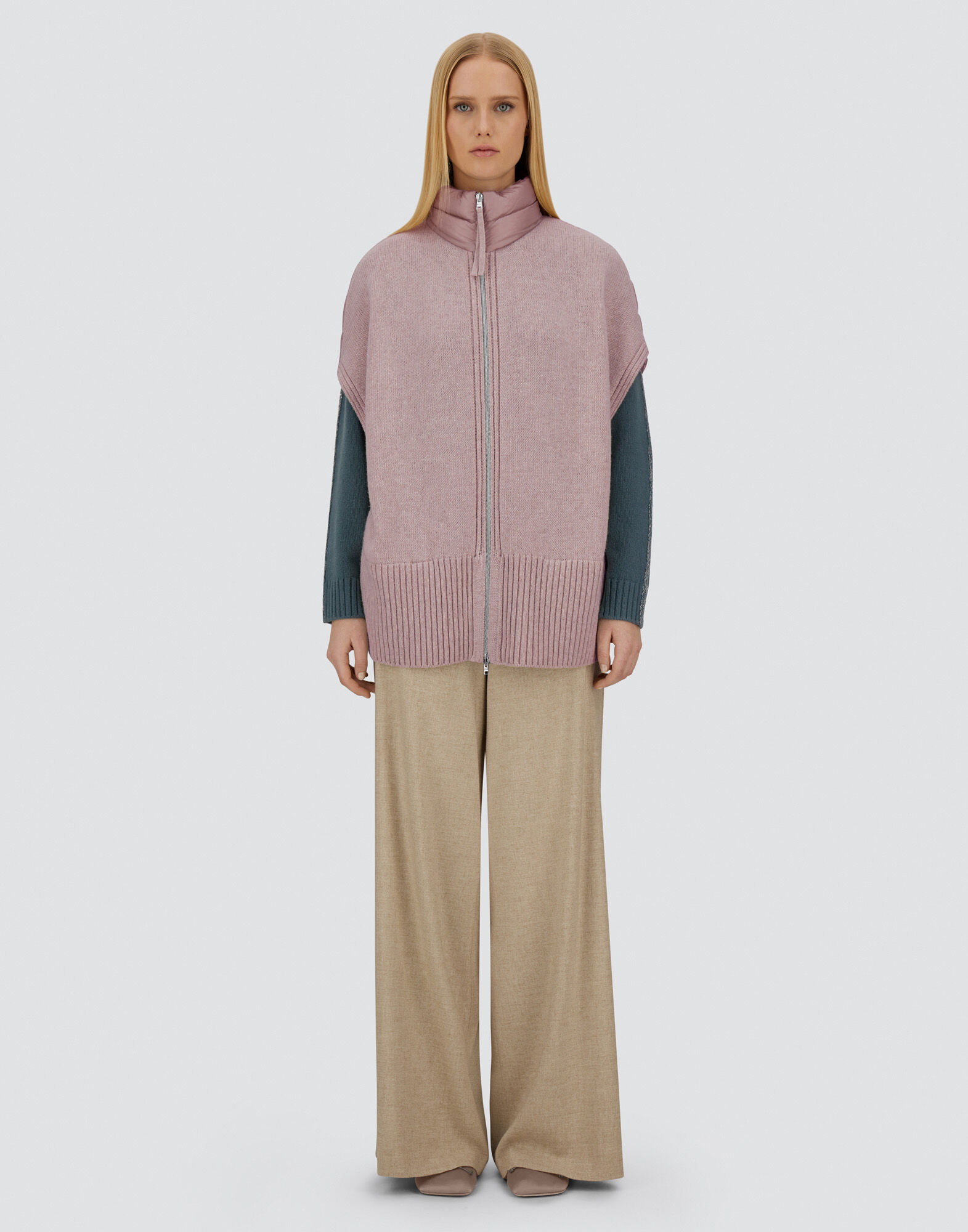 レディース リゾート ニット&ナイロンウルトラライト ベスト ライト